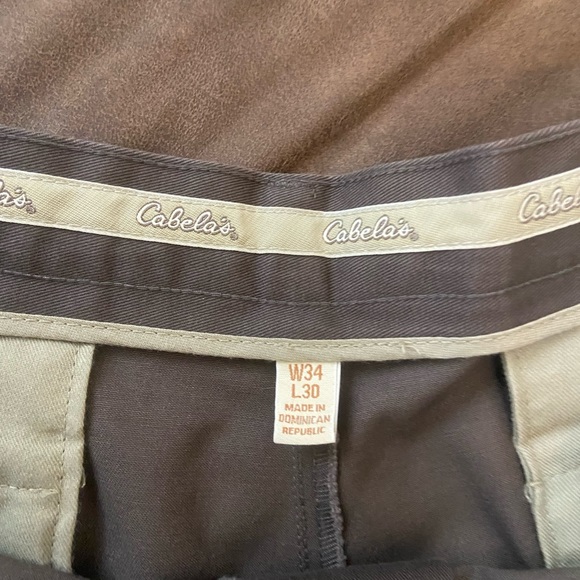 CABELAS Men's 34x30 Flat Front Pants - Picture 5 of 6